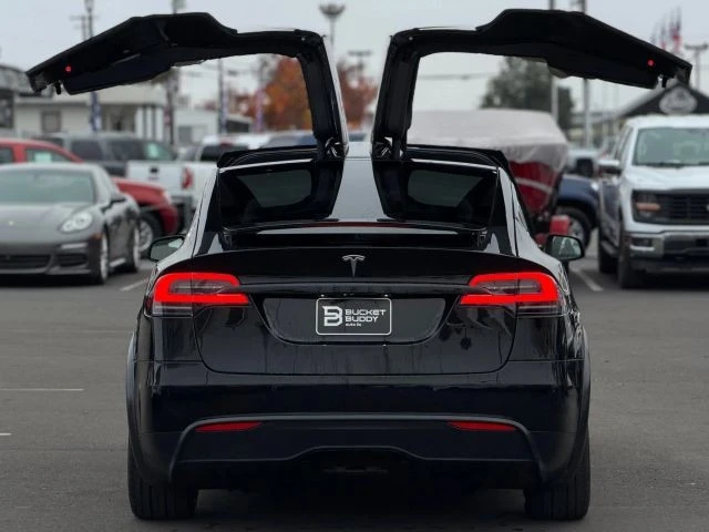 2023 Tesla Model X Plaid - Image 12 of 21
