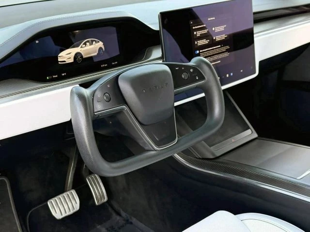 2023 Tesla Model X Plaid - Image 21 of 21