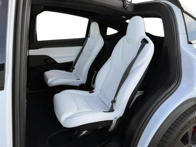2023 Tesla Model X Plaid - Image 13 of 21