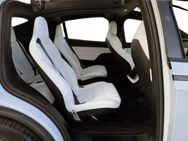 2023 Tesla Model X Plaid - Image 16 of 21