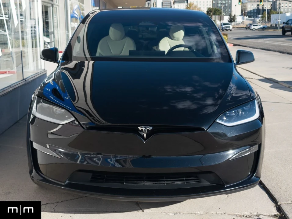 2023 Tesla Model X Plaid - Image 8 of 21