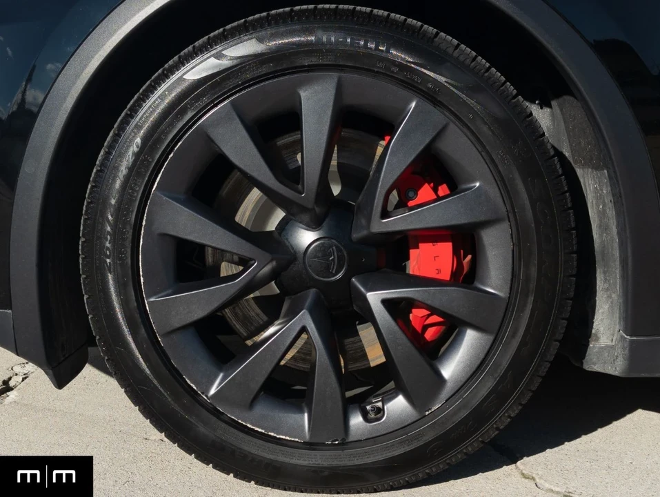 2023 Tesla Model X Plaid - Image 13 of 21