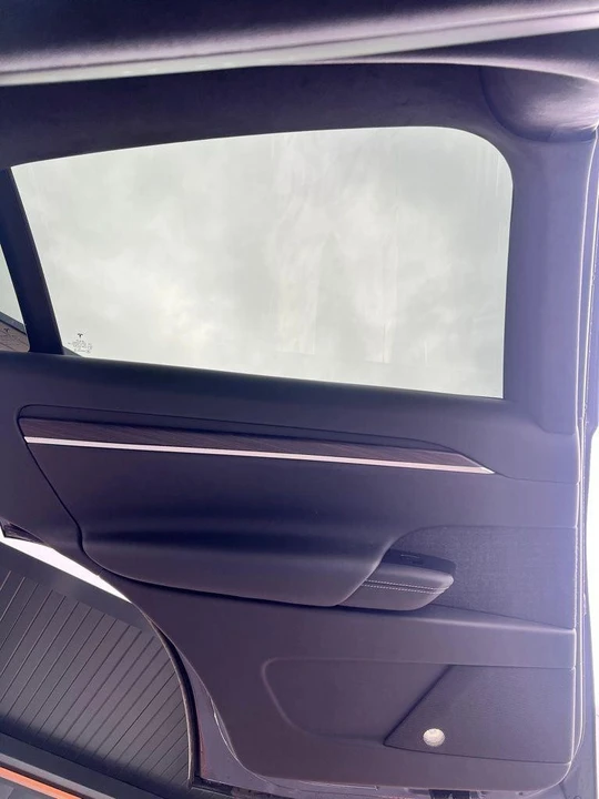 2023 Tesla Model X - Image 8 of 20