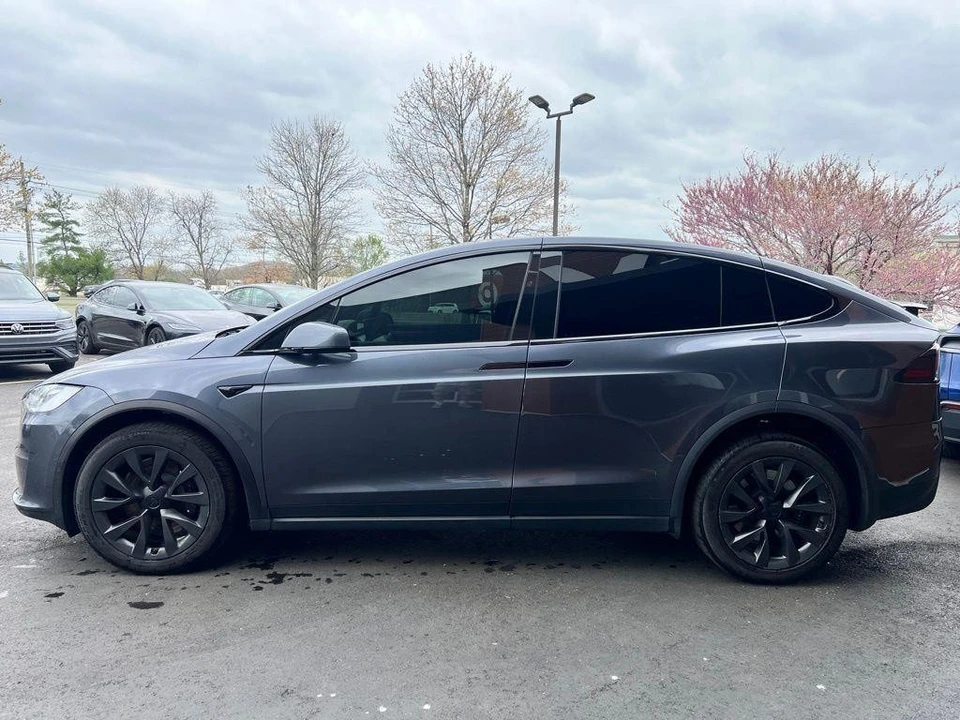 2023 Tesla Model X - Image 4 of 20