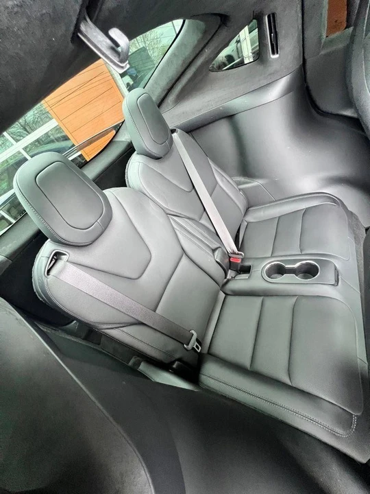 2023 Tesla Model X - Image 18 of 20