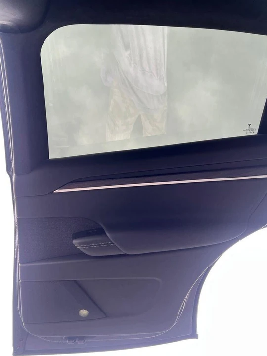 2023 Tesla Model X - Image 16 of 20