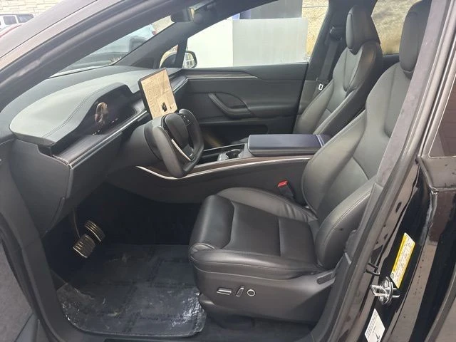 2023 Tesla Model X - Image 10 of 21