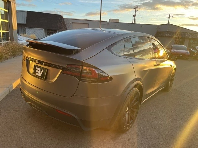 2023 Tesla Model X - Image 8 of 21