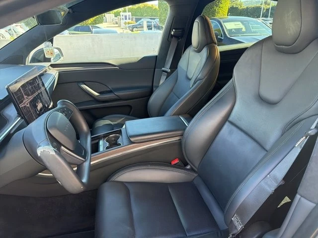 2023 Tesla Model X - Image 10 of 11
