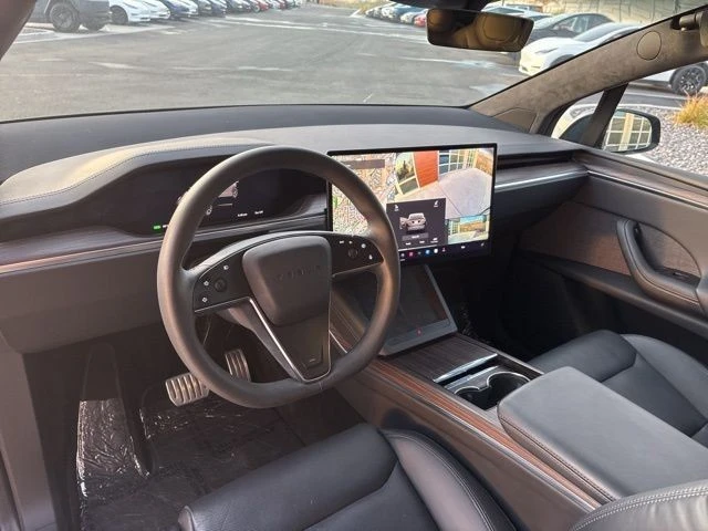 2023 Tesla Model X - Image 14 of 21