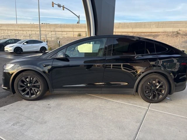 2023 Tesla Model X - Image 6 of 21