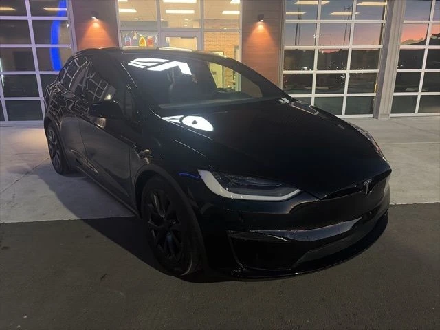 2023 Tesla Model X - Image 2 of 21