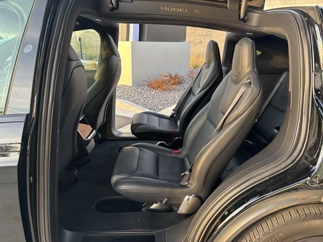 2023 Tesla Model X - Image 16 of 21