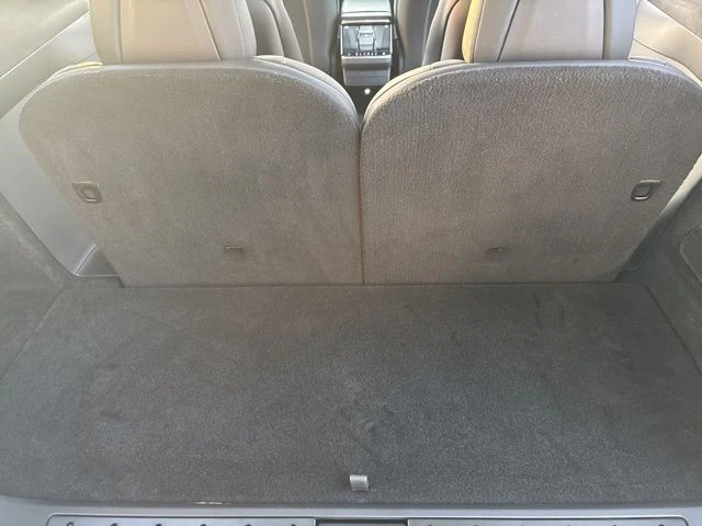 2023 Tesla Model X - Image 19 of 21
