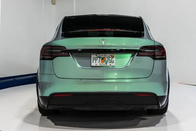 2023 Tesla Model X - Image 10 of 12