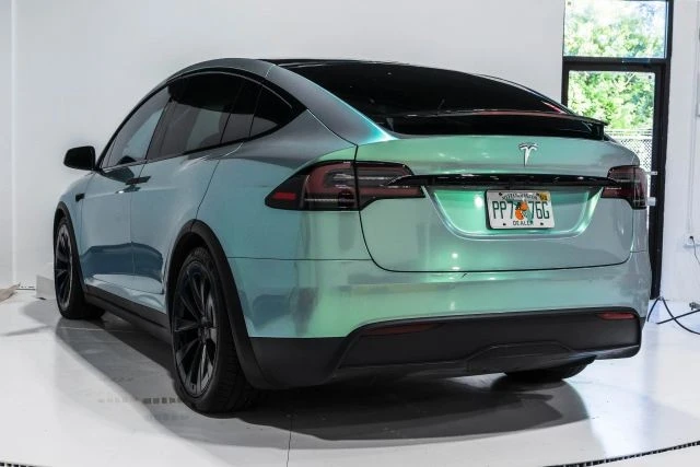 2023 Tesla Model X - Image 12 of 12