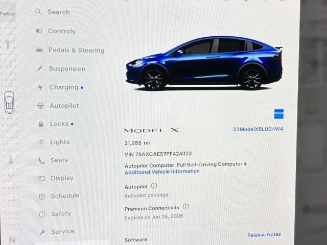 2023 Tesla Model X - Image 10 of 15