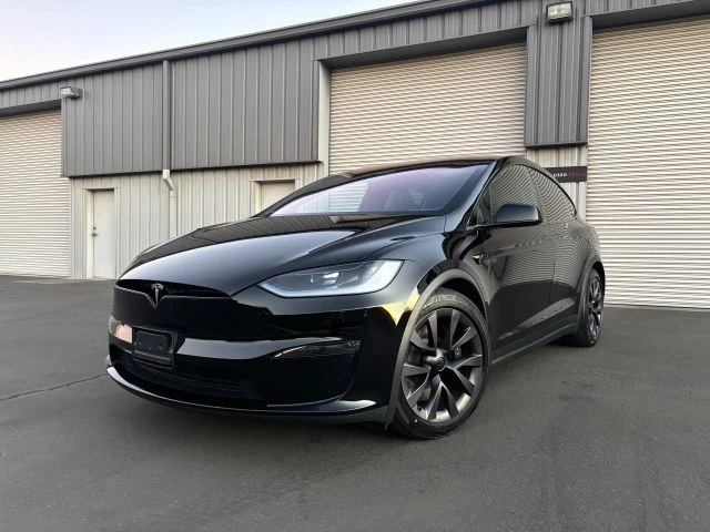 2023 Tesla Model X - Image 4 of 15