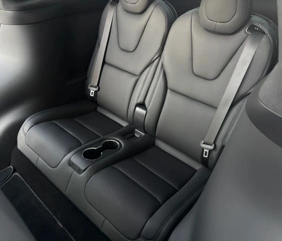 2023 Tesla Model X - Image 15 of 15
