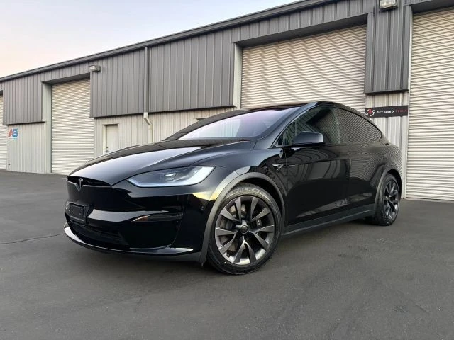 2023 Tesla Model X - Image 5 of 15