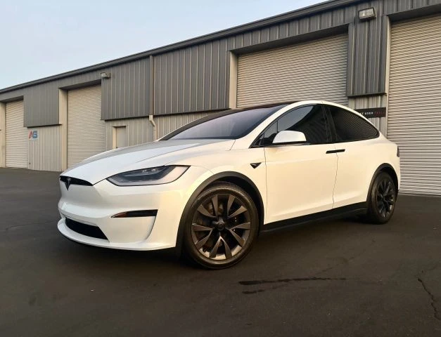 2023 Tesla Model X - Image 5 of 15