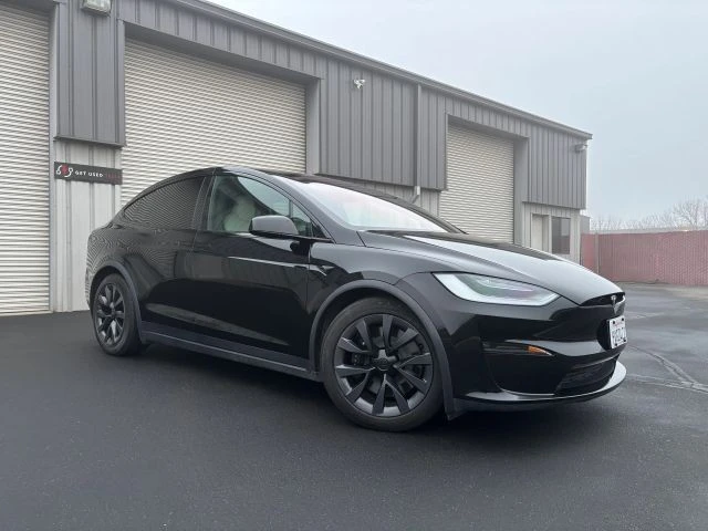 2023 Tesla Model X - Image 2 of 15