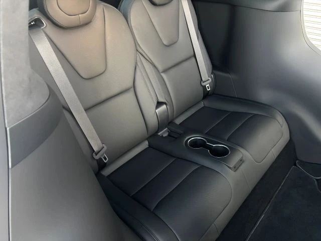 2023 Tesla Model X - Image 15 of 15