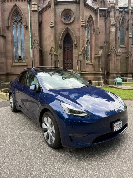 2023 Tesla Model Y - Image 4 of 20