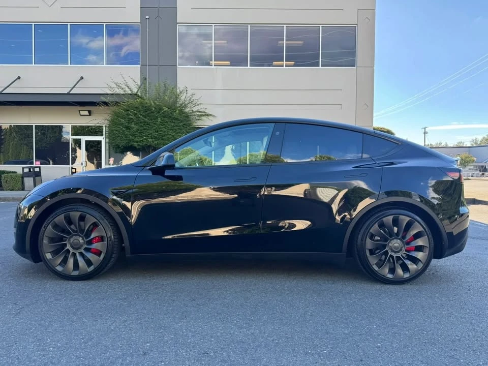 2023 Tesla Model Y - Image 6 of 20