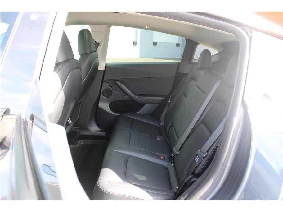 2023 Tesla Model Y - Image 12 of 20