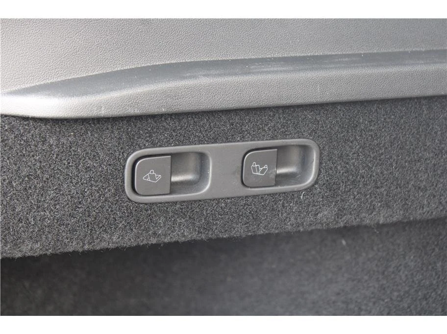 2023 Tesla Model Y - Image 15 of 20