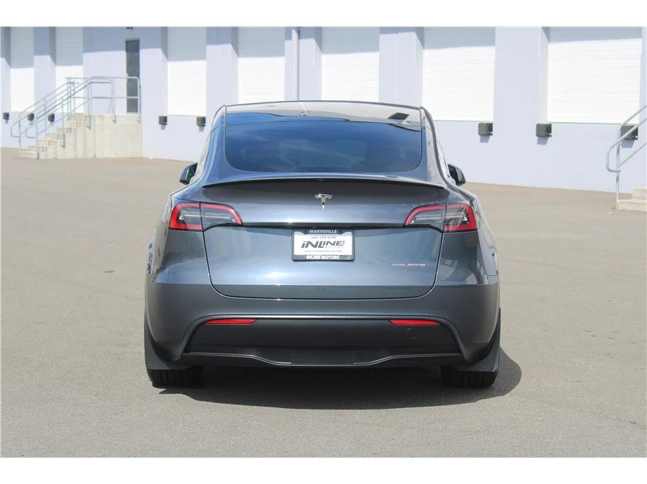 2023 Tesla Model Y - Image 3 of 20