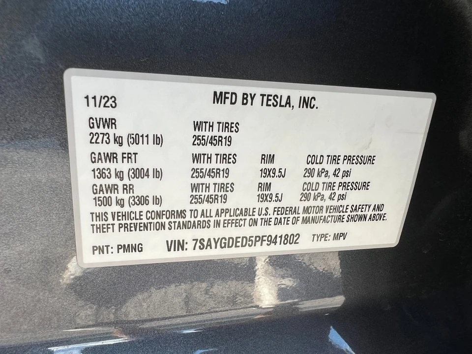2023 Tesla Model Y - Image 12 of 21