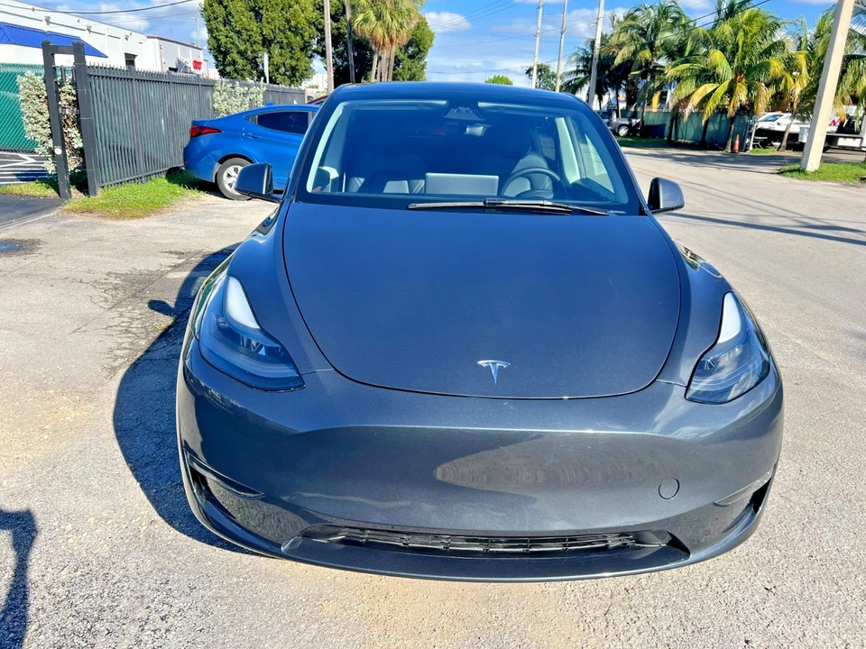2023 Tesla Model Y - Image 3 of 21
