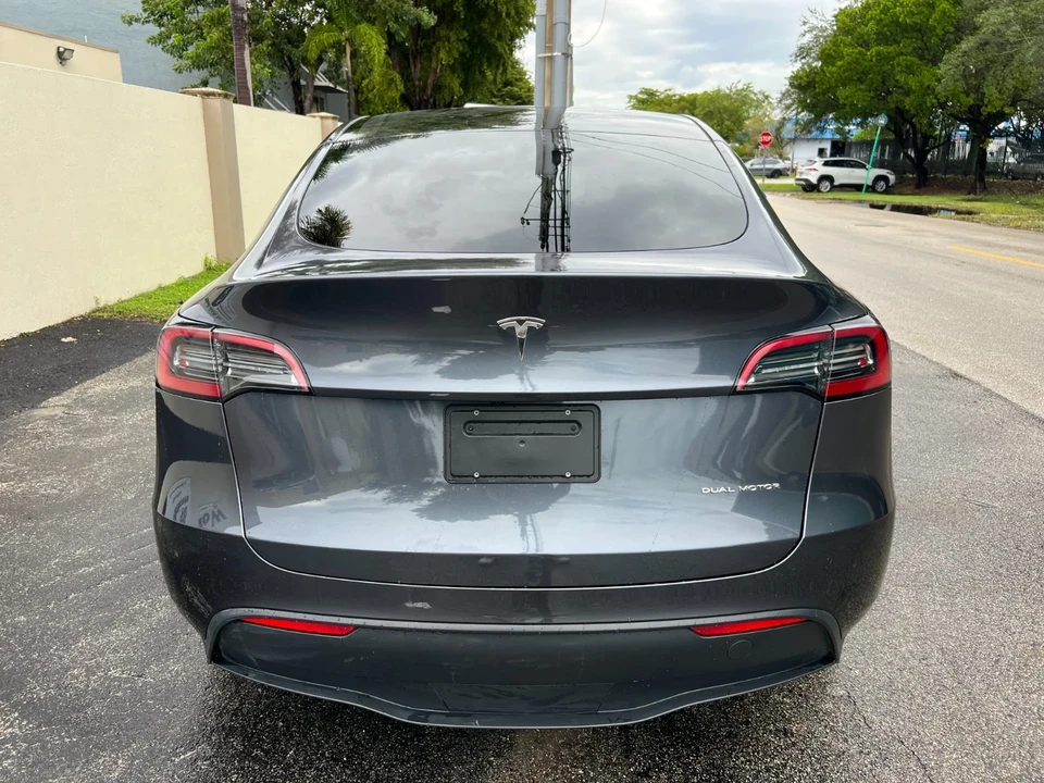 2023 Tesla Model Y - Image 6 of 21