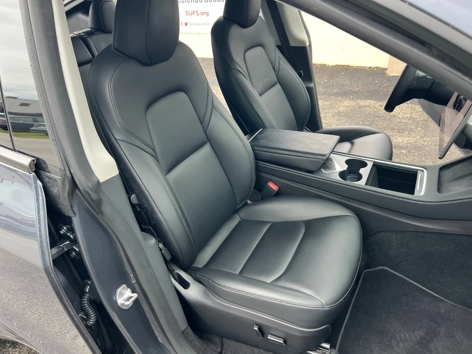 2023 Tesla Model Y - Image 15 of 21