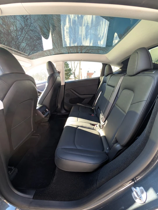 2023 Tesla Model Y - Image 15 of 21