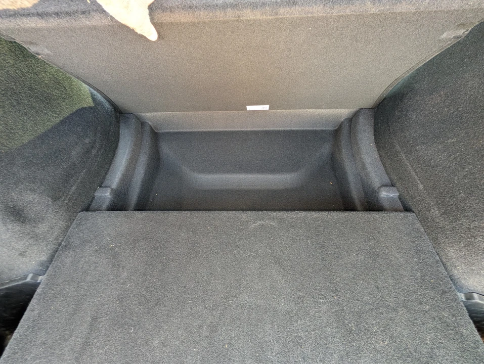 2023 Tesla Model Y - Image 12 of 21