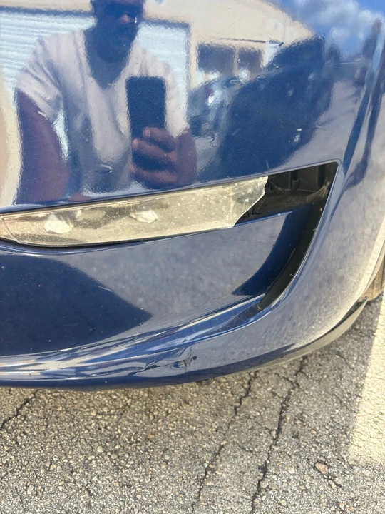 2023 Tesla Model Y - Image 5 of 13