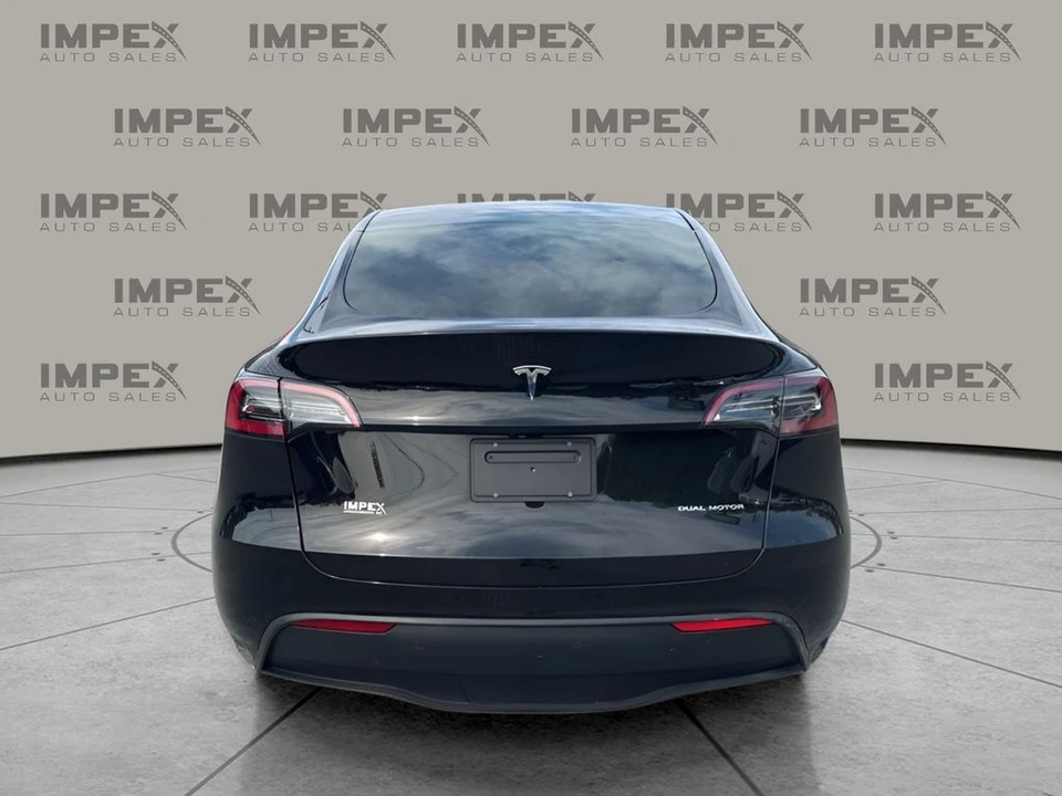 2023 Tesla Model S - Image 4 of 31