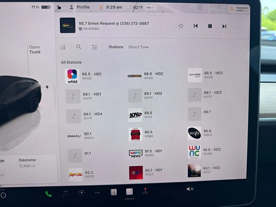 2023 Tesla Model S - Image 20 of 31