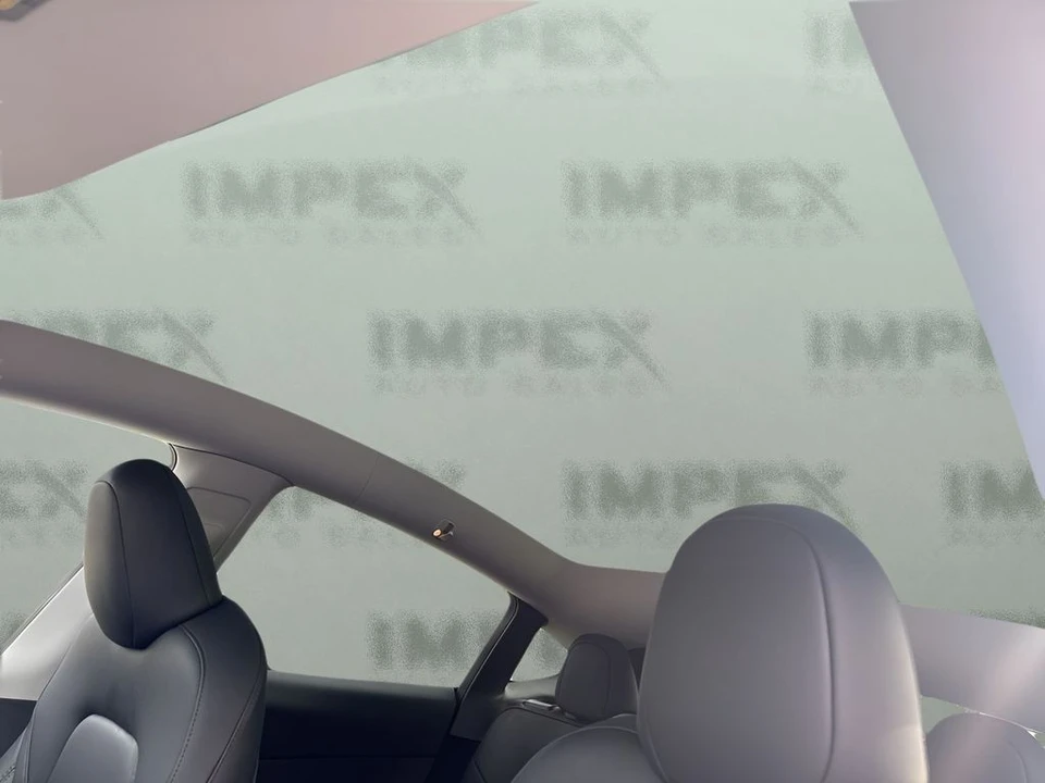 2023 Tesla Model S - Image 11 of 31