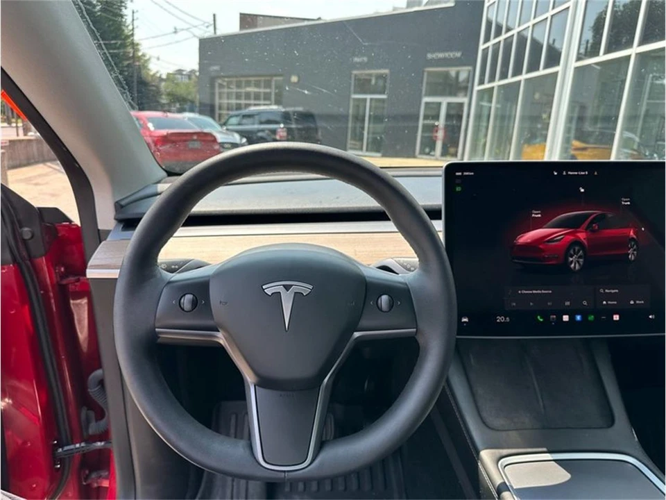 2023 Tesla Model Y - Image 8 of 8