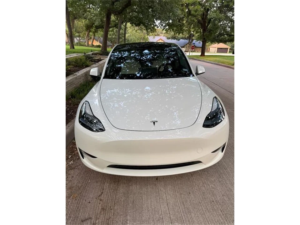 2023 Tesla Model Y - Image 5 of 11