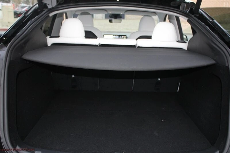 2023 Tesla Model Y - Image 14 of 21