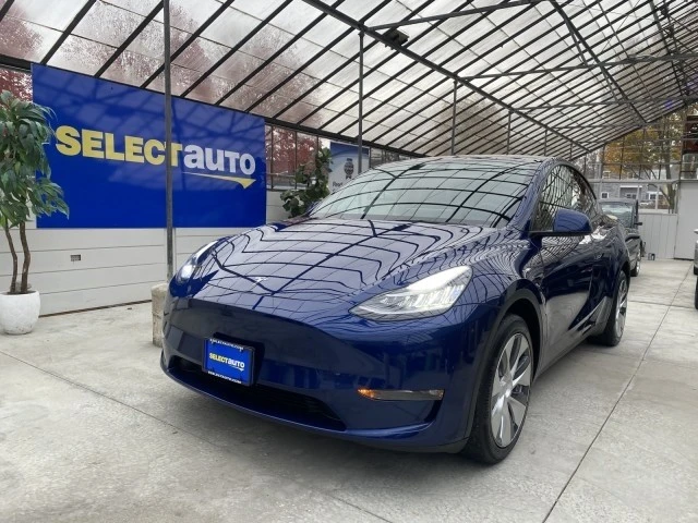 2023 Tesla Model Y - Image 11 of 12
