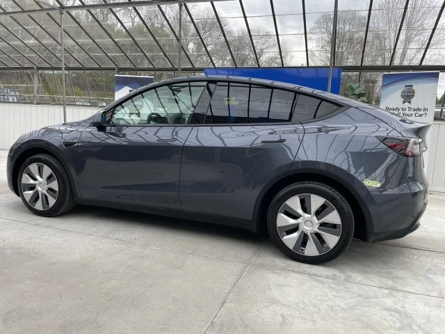 2023 Tesla Model Y - Image 14 of 21