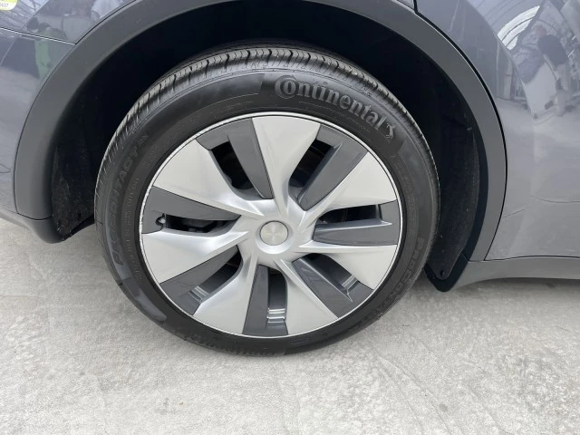2023 Tesla Model Y - Image 21 of 21