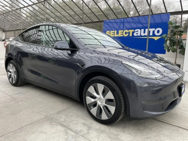 2023 Tesla Model Y - Image 4 of 21