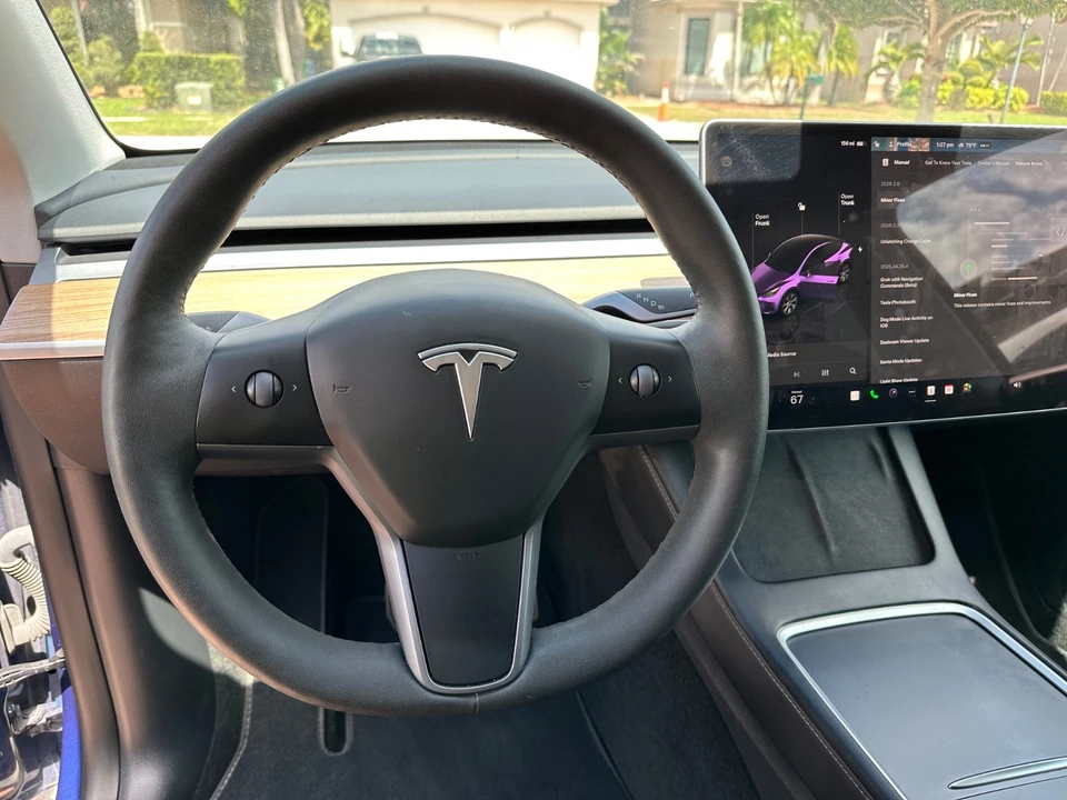 2023 Tesla Model Y - Image 20 of 21